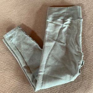 Aerie_leggings